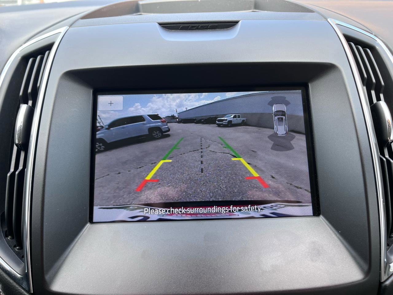 Used 2020 Ford Edge Titanium w/ Equipment Group 301A FWD image 32