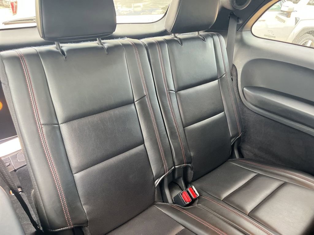 Used 2025 Dodge Durango GT image 28