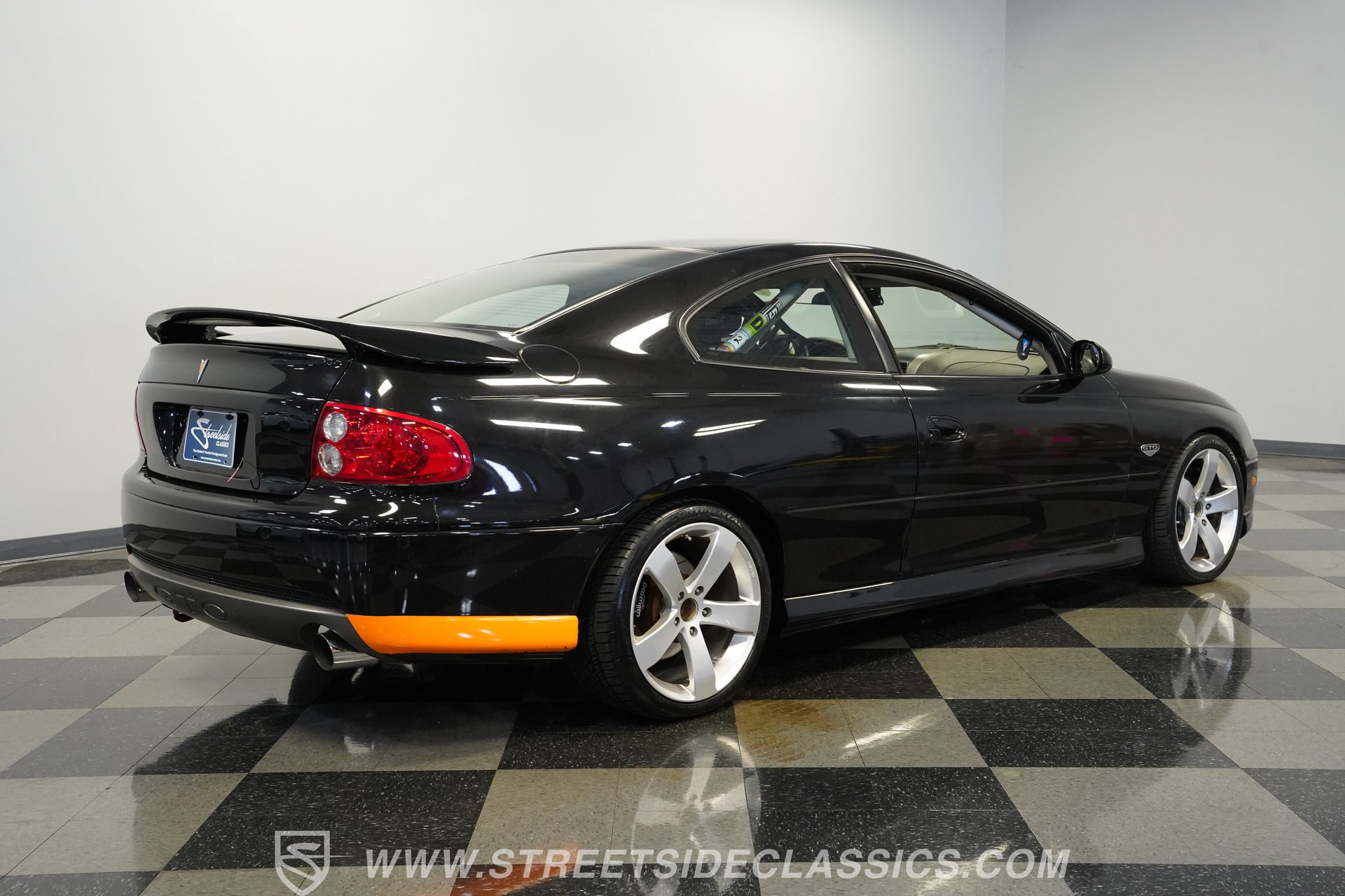 Used 2005 Pontiac GTO RWD image 13