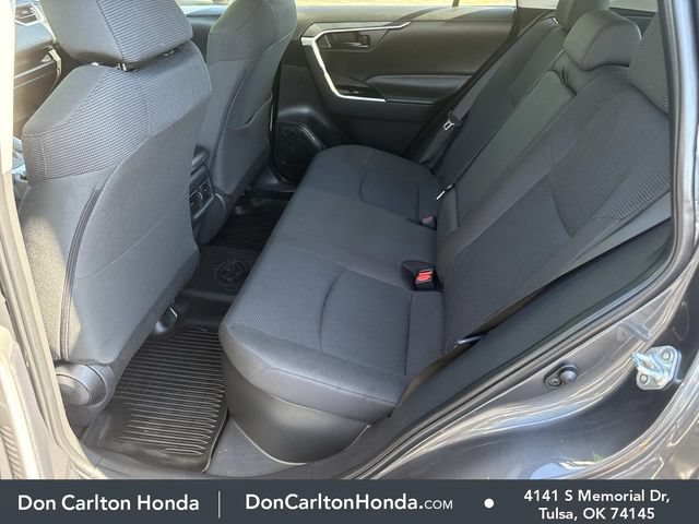 Used 2024 Toyota RAV4 LE AWD/4WD image 13