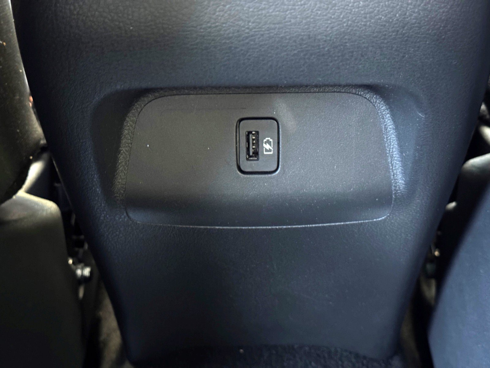 Used 2021 Nissan Sentra SR FWD image 28