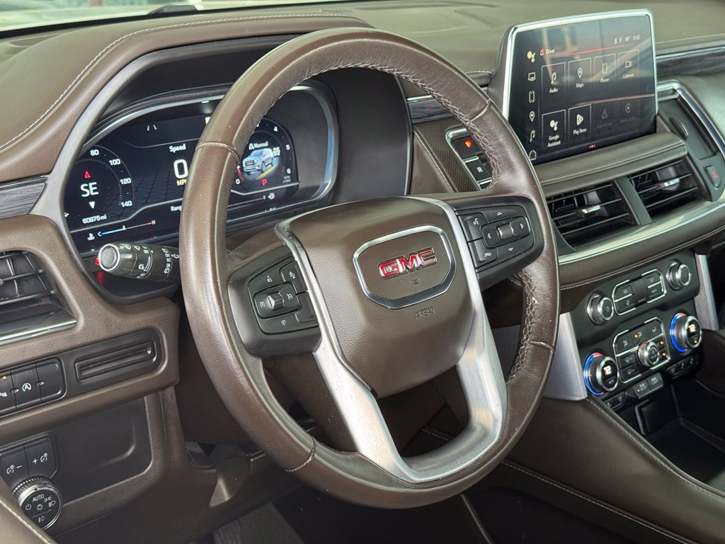 Used 2023 GMC Yukon XL SLT AWD/4WD image 19