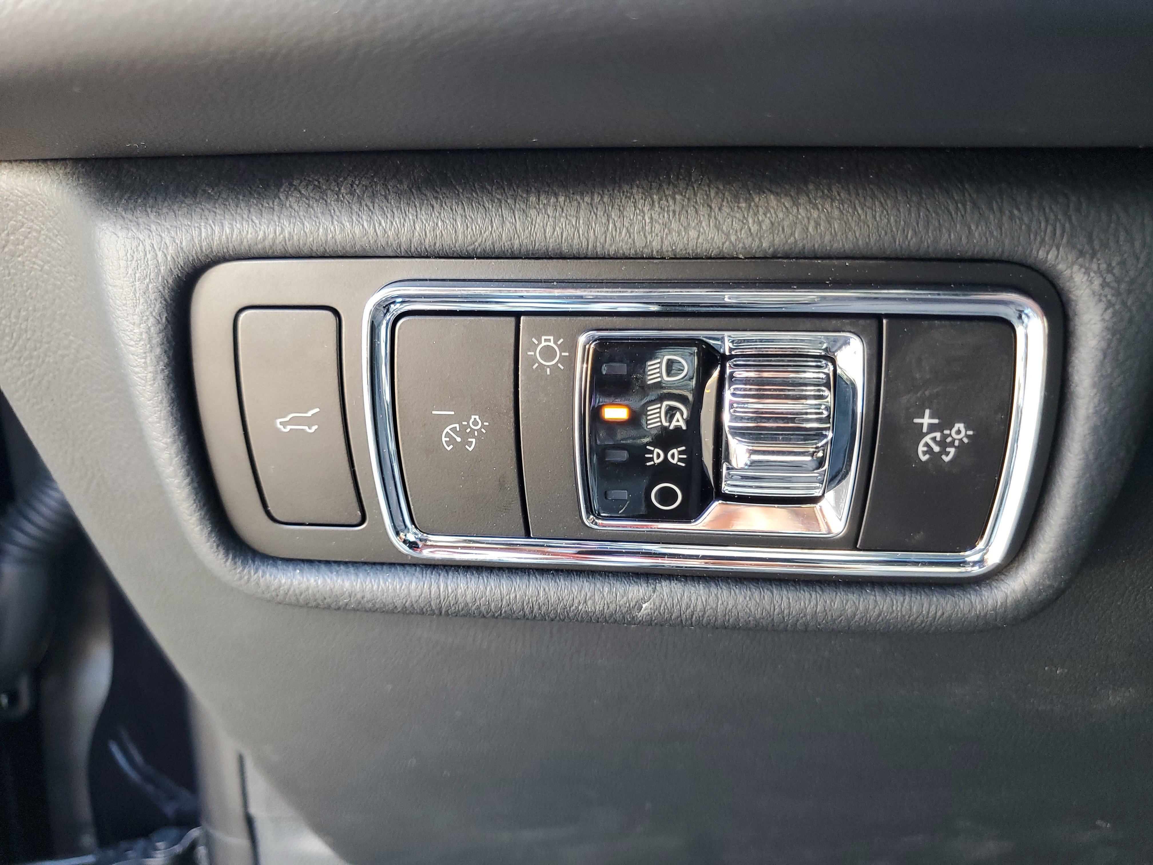 New 2027 Lincoln Aviator AWD image 13