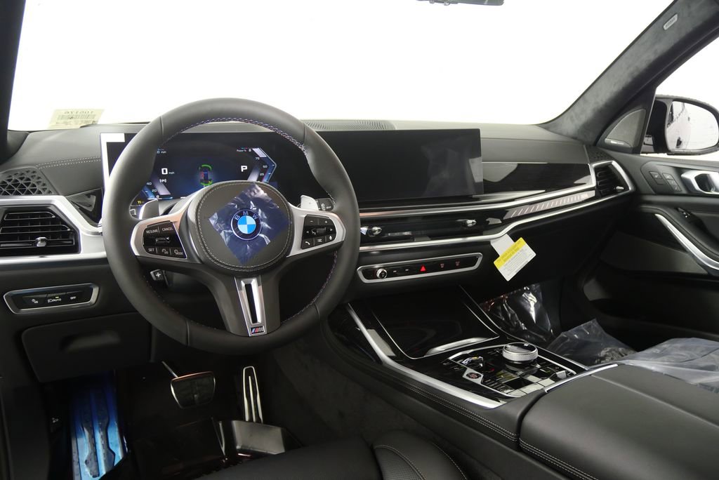 Used 2026 BMW X7 M60i image 20