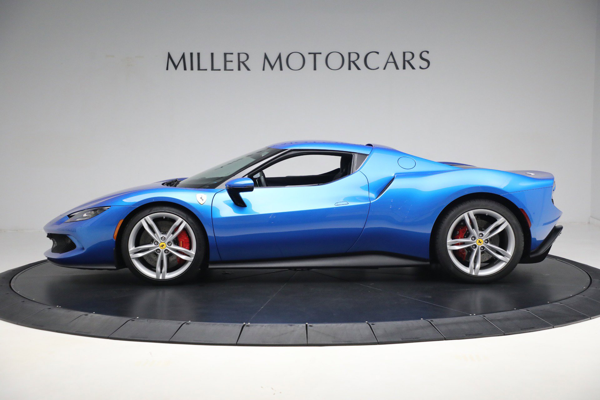 Certified 2022 Ferrari 296 GTB image 4