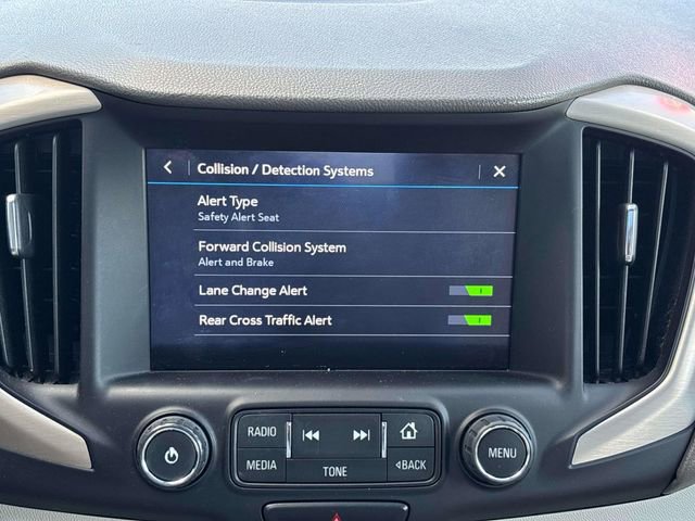 Used 2018 GMC Terrain Denali w/ Advanced Safety Package image 28