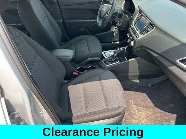 Used 2021 Hyundai Accent SEL image 39