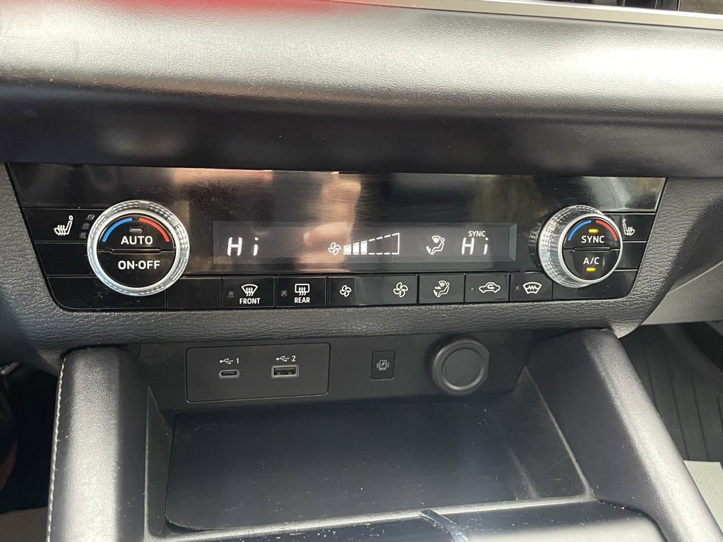 Used 2024 Mitsubishi Outlander SE image 35