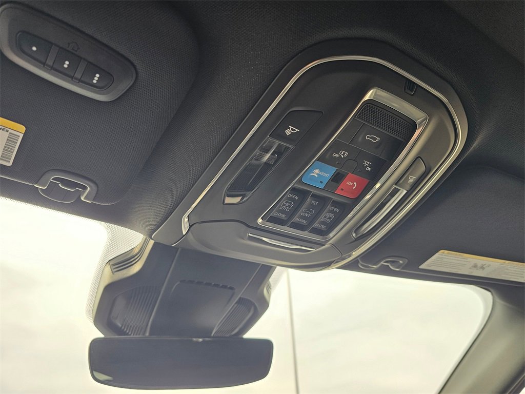 New 2026 Jeep Cherokee Laredo image 27