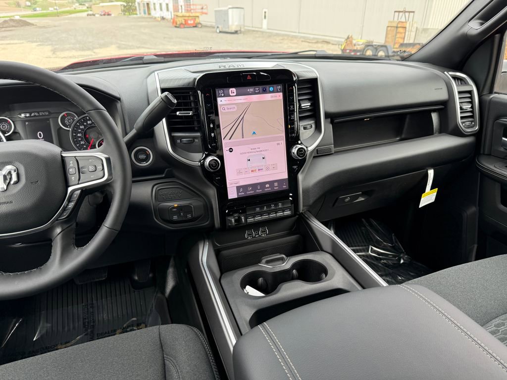 New 2026 RAM 2500 Big Horn AWD/4WD image 21