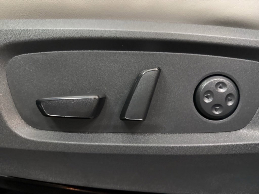 New 2026 INFINITI QX60 Luxe image 16