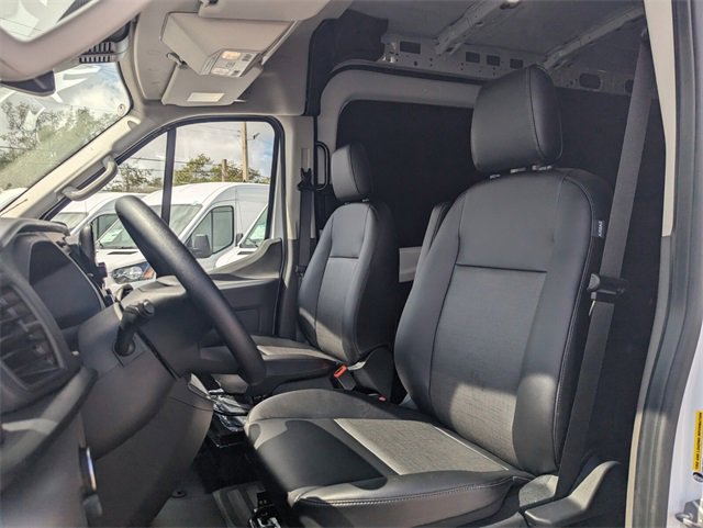 New 2025 Ford Transit 250 148 Medium Roof image 5