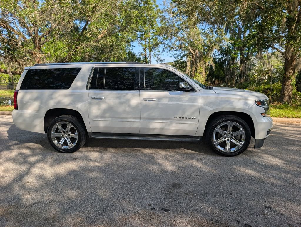 Used 2017 Chevrolet Suburban Premier image 10