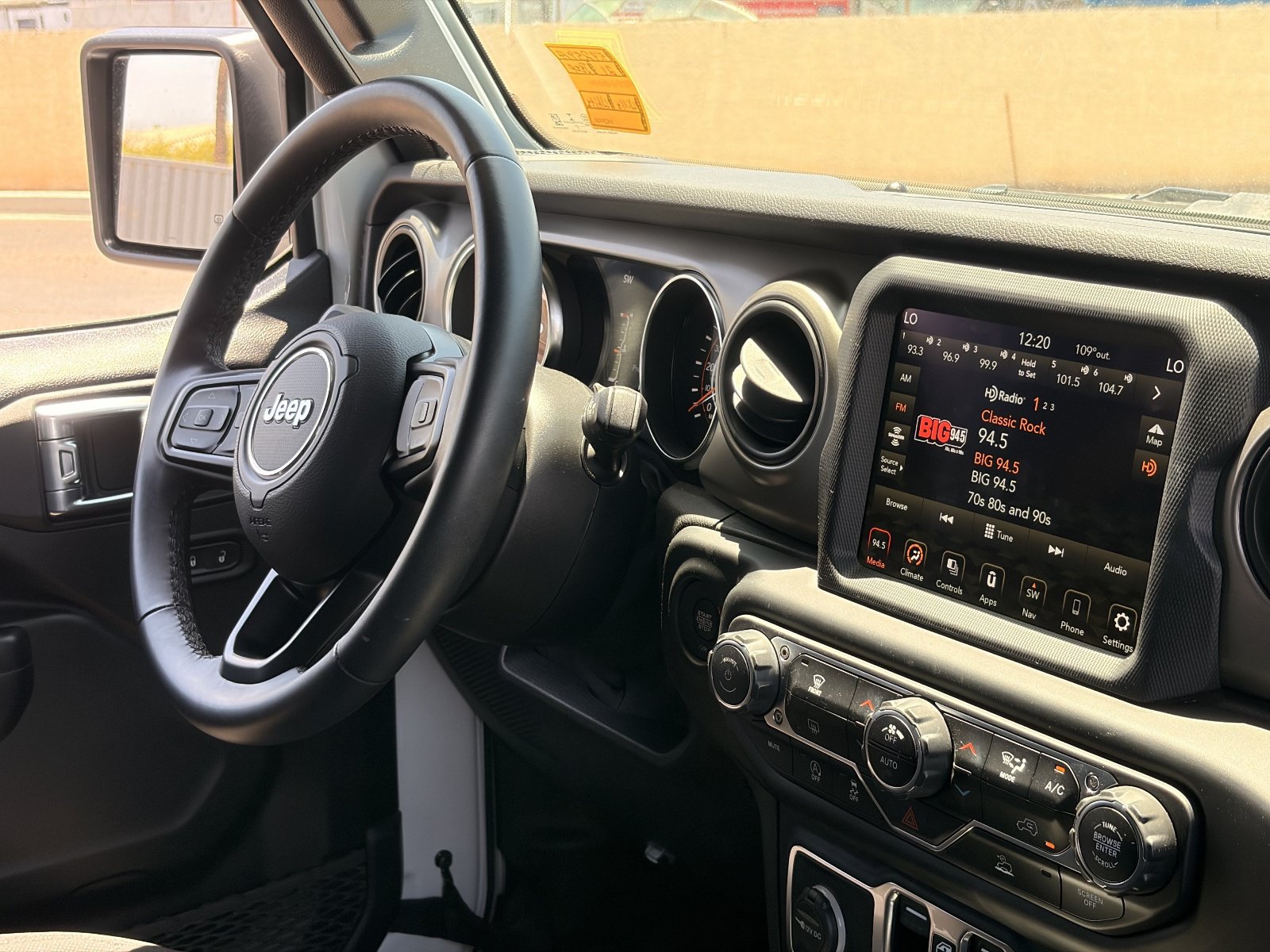 Used 2021 Jeep Wrangler Unlimited Sport AWD/4WD image 11