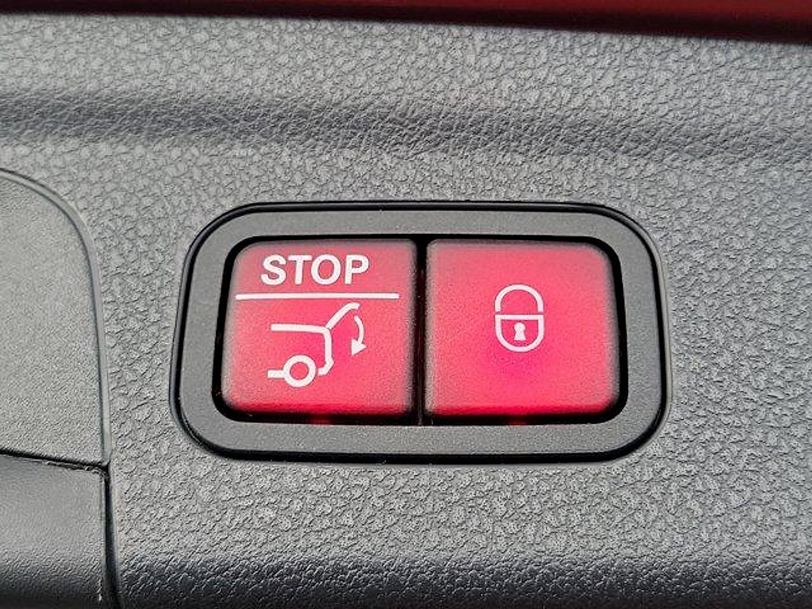 Used 2024 Mercedes-Benz GLE 350 4MATIC image 12