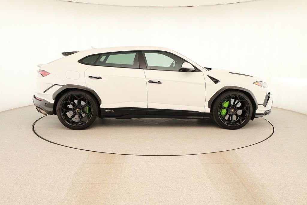 Used 2023 Lamborghini Urus Performante AWD/4WD image 8