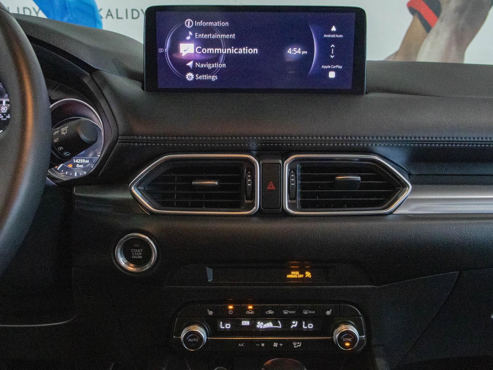 Used 2025 MAZDA CX-5 AWD 2.5 S w/ Preferred Package image 4