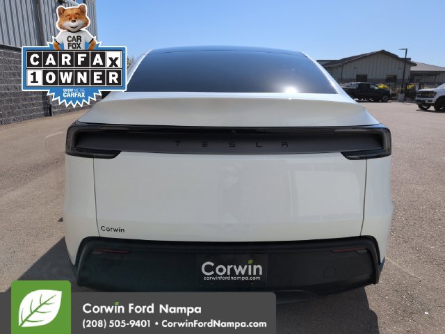 Used 2026 Tesla Model Y Long Range RWD image 4