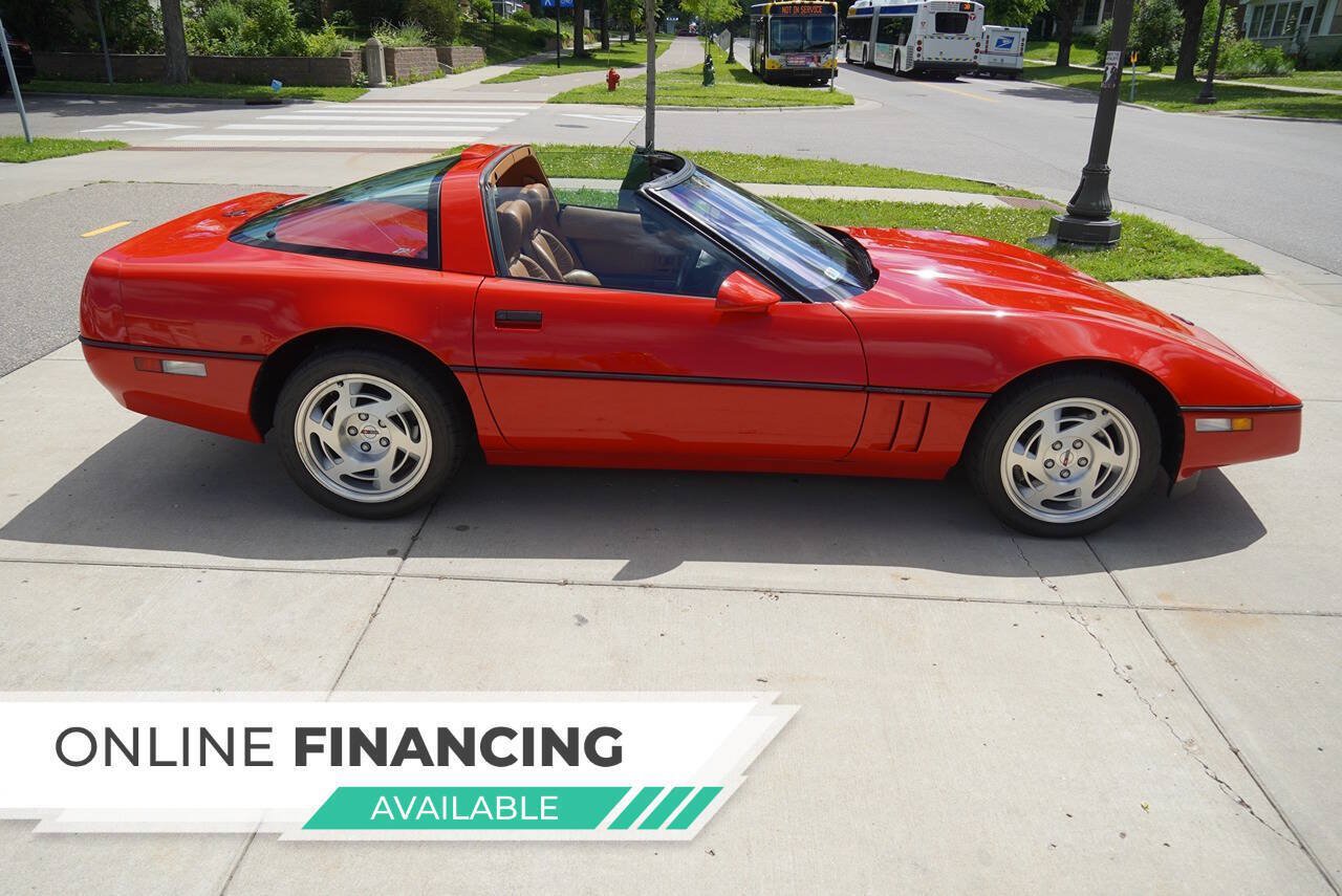 Used 1990 Chevrolet Corvette ZR-1 RWD image 2