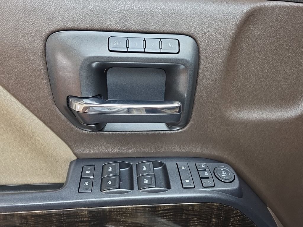 Used 2016 GMC Sierra 2500 Denali w/ Duramax Plus Package image 24