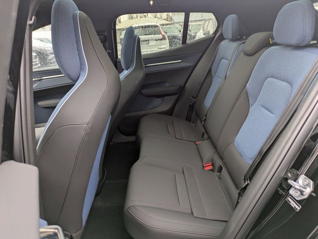 New 2026 Volvo EX30 Plus w/ Climate Package AWD/4WD image 18