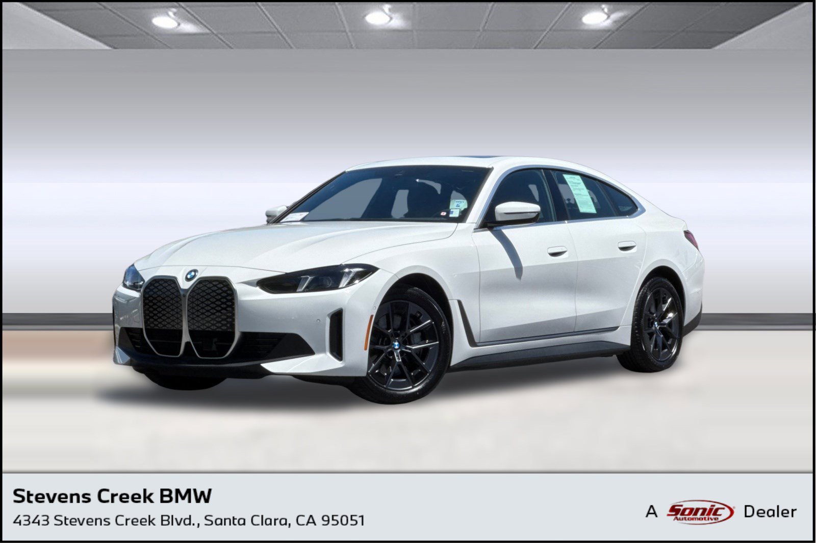 Used 2025 BMW i4 eDrive40 w/ Parking Assistance Package RWD image 1