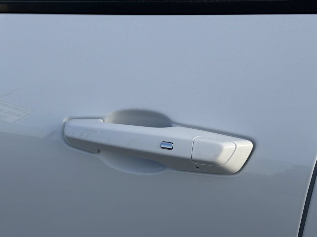 New 2026 Chevrolet Blazer EV LT FWD image 23
