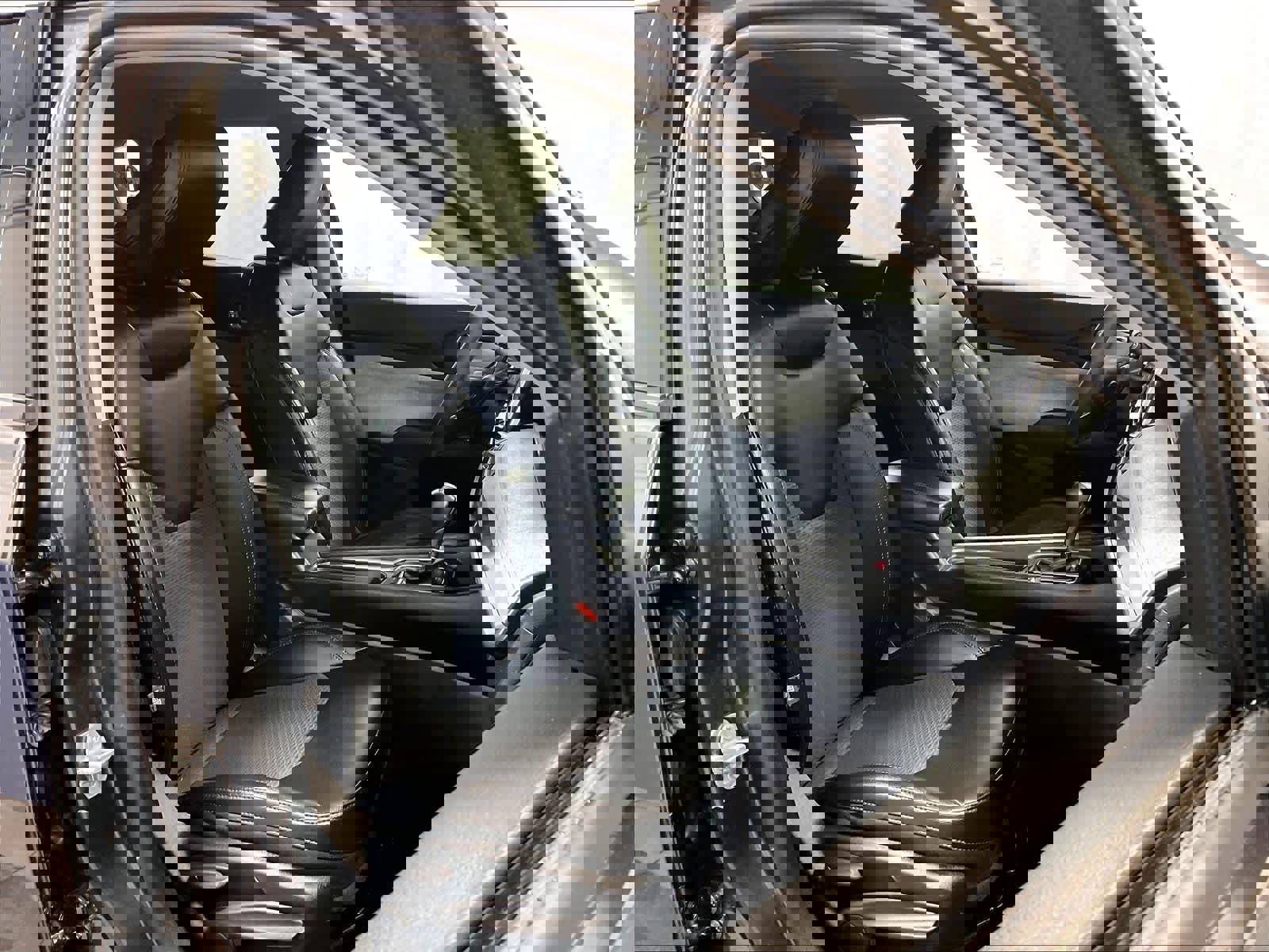 Used 2022 Jeep Compass Latitude w/ Mopar Graphics Package image 11