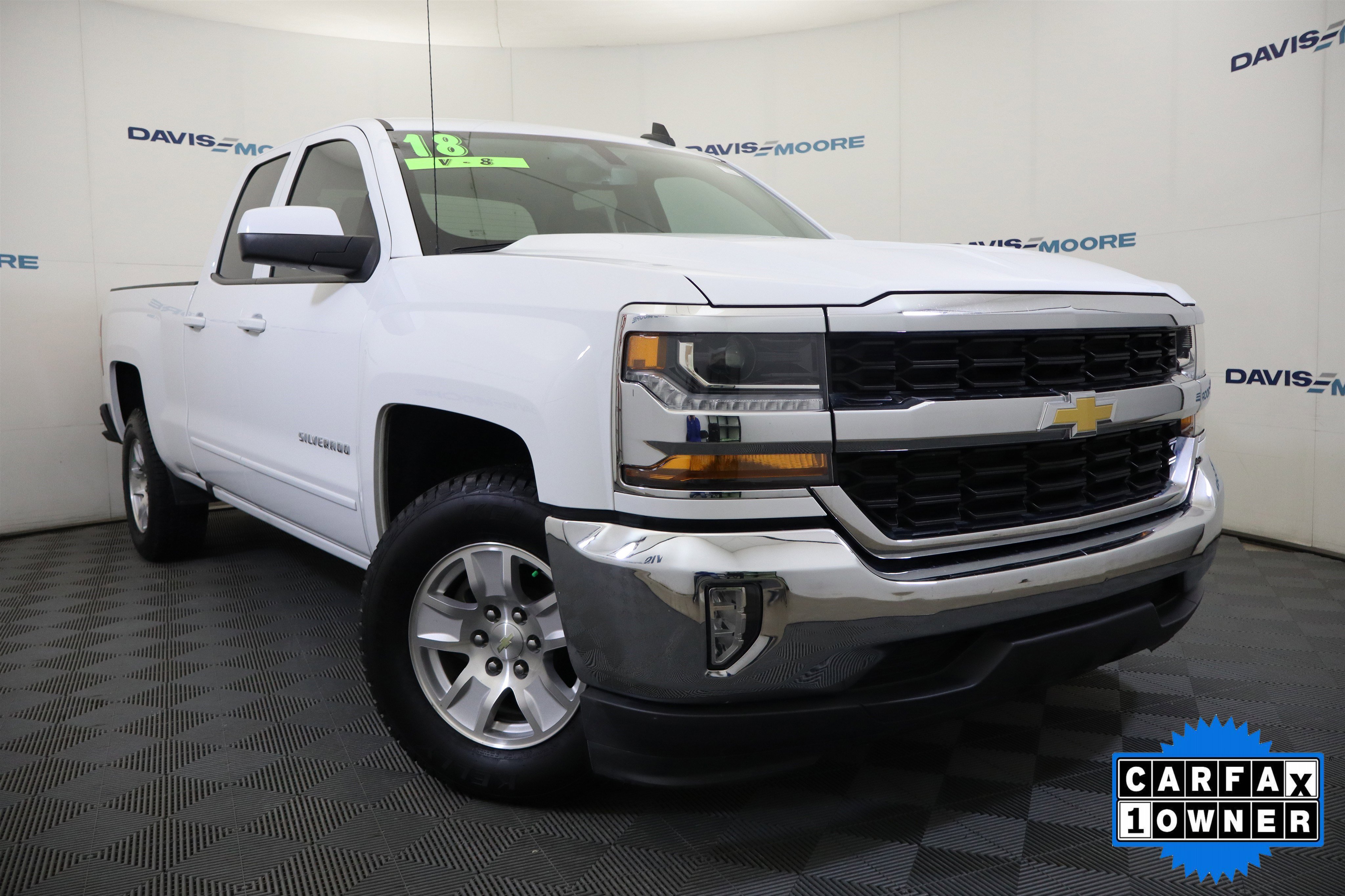 Used 2018 Chevrolet Silverado 1500 LT w/ All Star Edition image 2