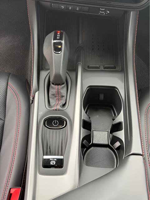 Used 2025 Dodge Charger R/T w/ Plus Group image 38