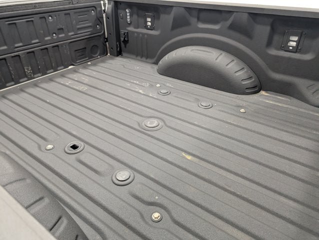 Used 2023 Ford F350 Platinum w/ FX4 Off-Road Package AWD/4WD image 10