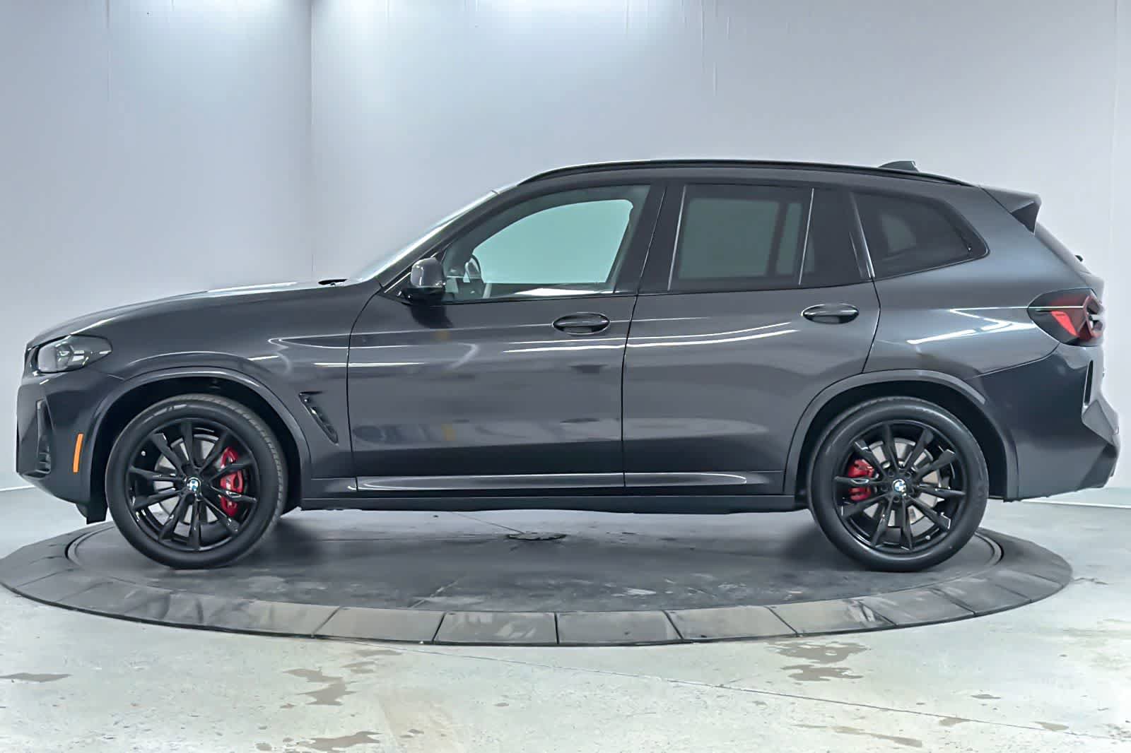 Used 2023 BMW X3 xDrive30i w/ M Sport Package AWD/4WD image 5
