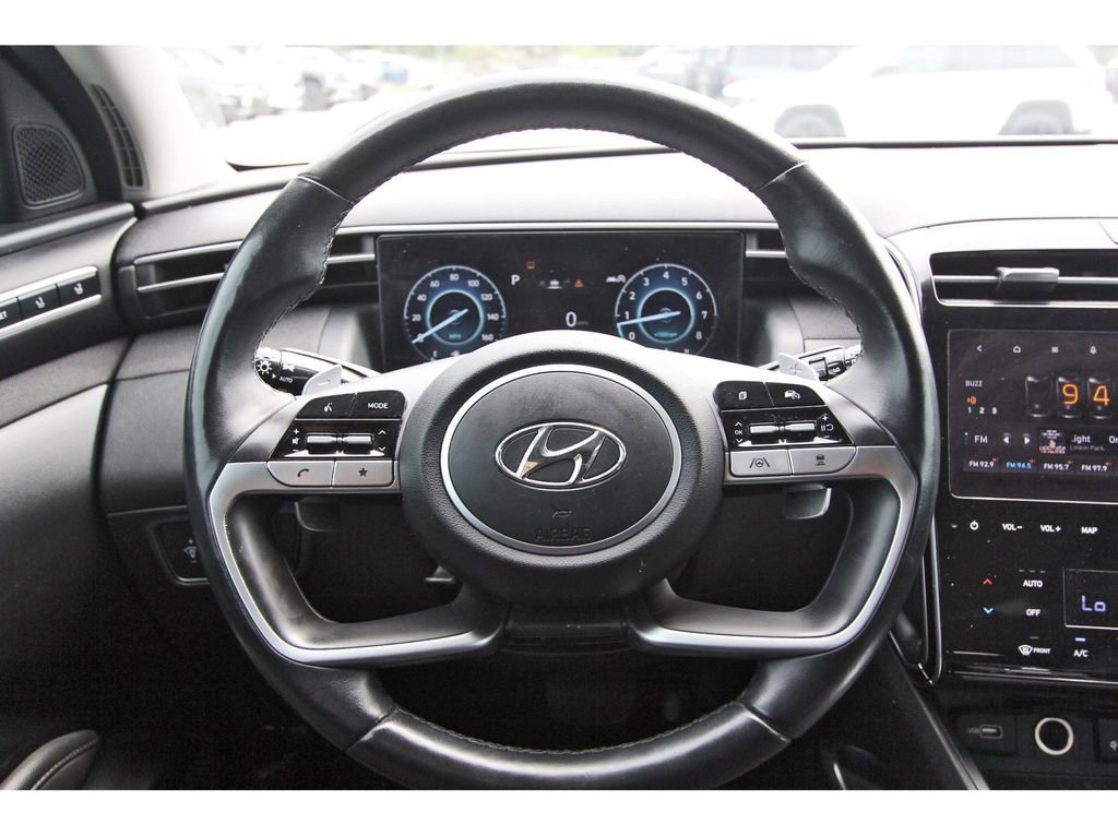 Used 2022 Hyundai Tucson Limited image 14