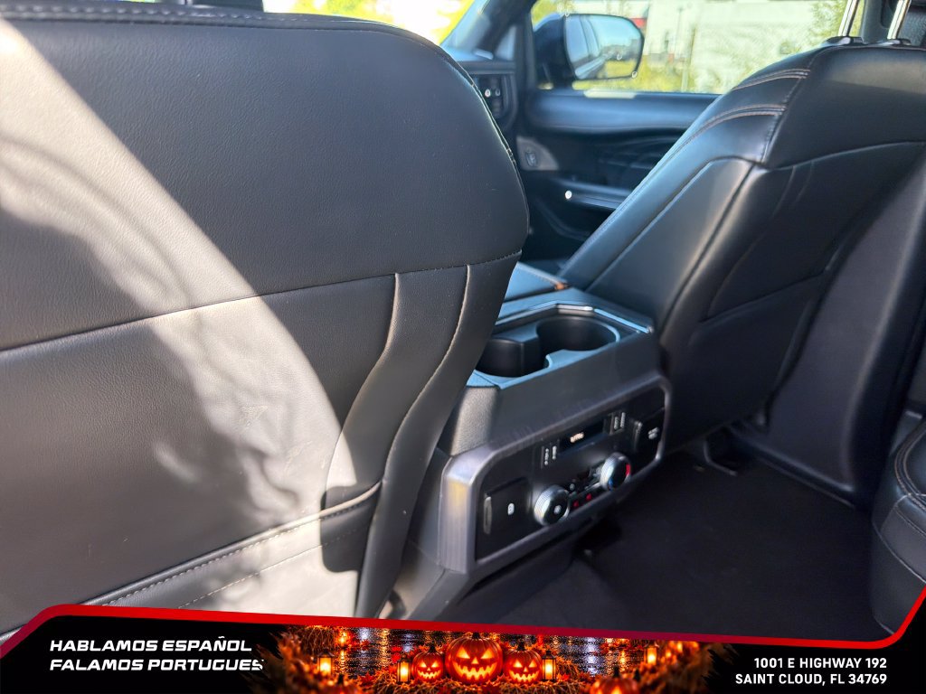 Used 2024 Ford Expedition Platinum RWD image 28
