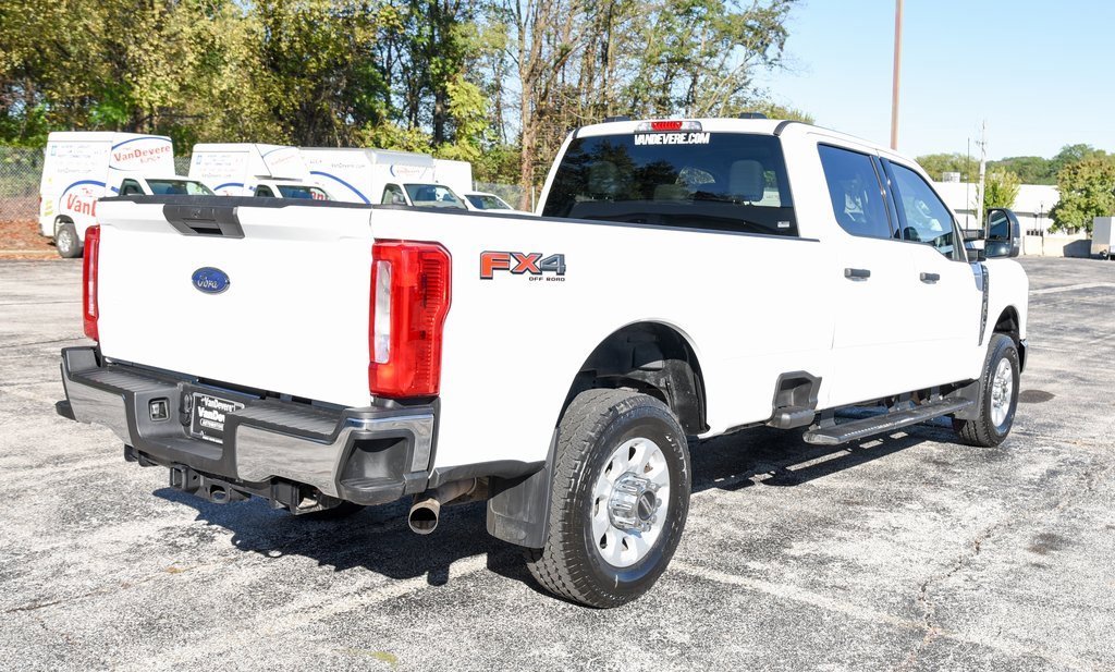Used 2024 Ford F250 XLT w/ FX4 Off-Road Package image 9