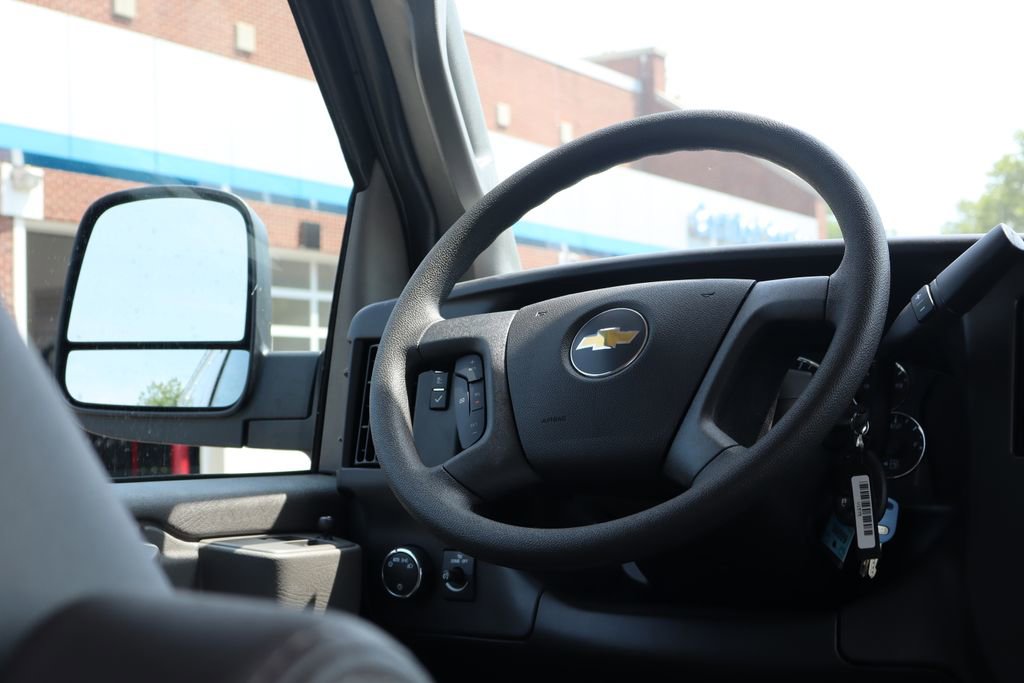 New 2025 Chevrolet Express 2500 w/ Driver Convenience Package image 40