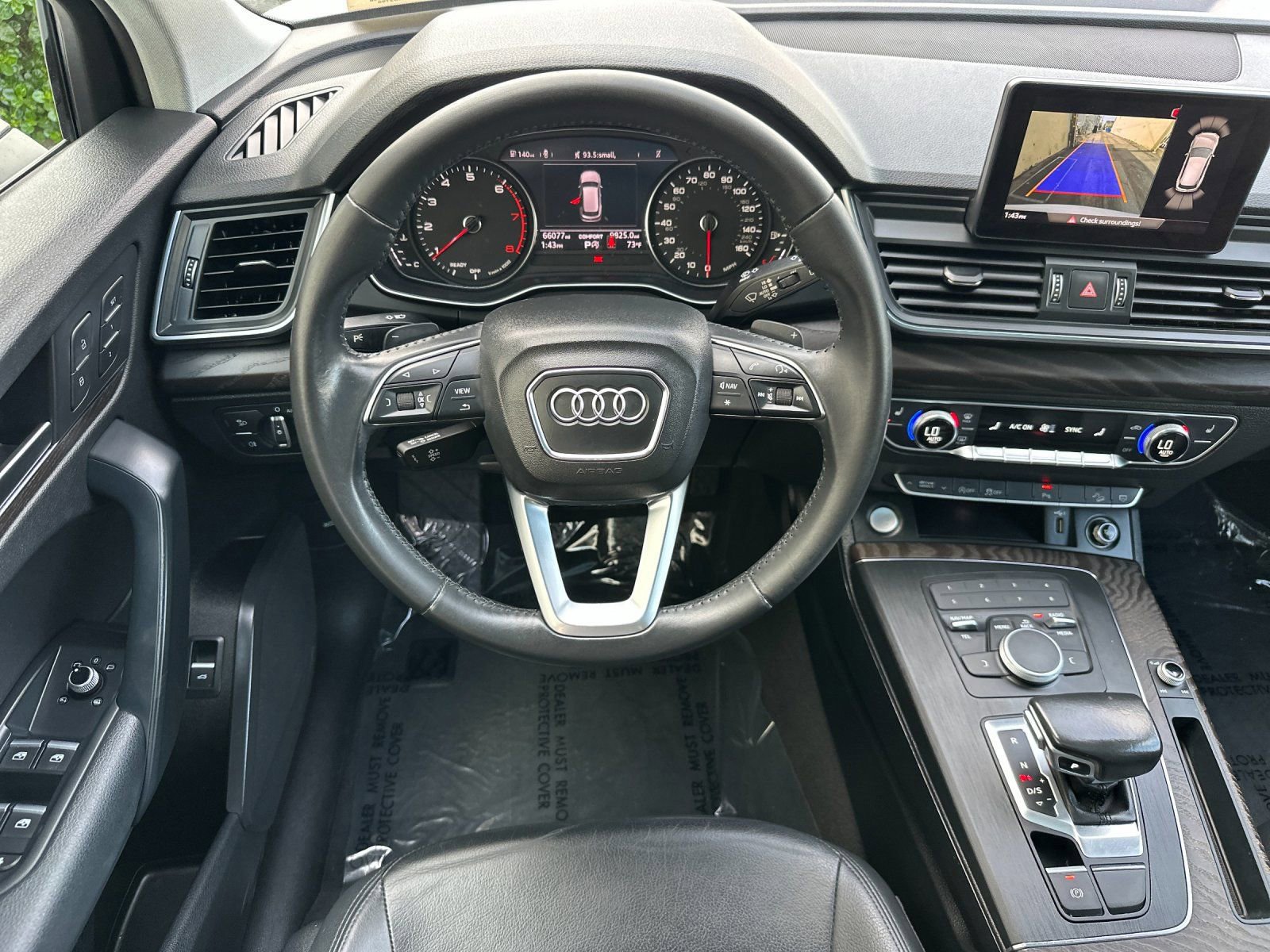 Used 2020 Audi Q5 2.0T Premium w/ Convenience Package image 16