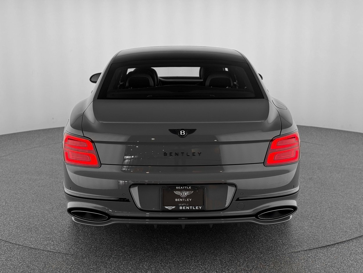 New 2025 Bentley Flying Spur Plug-In Hybrid AWD/4WD image 4