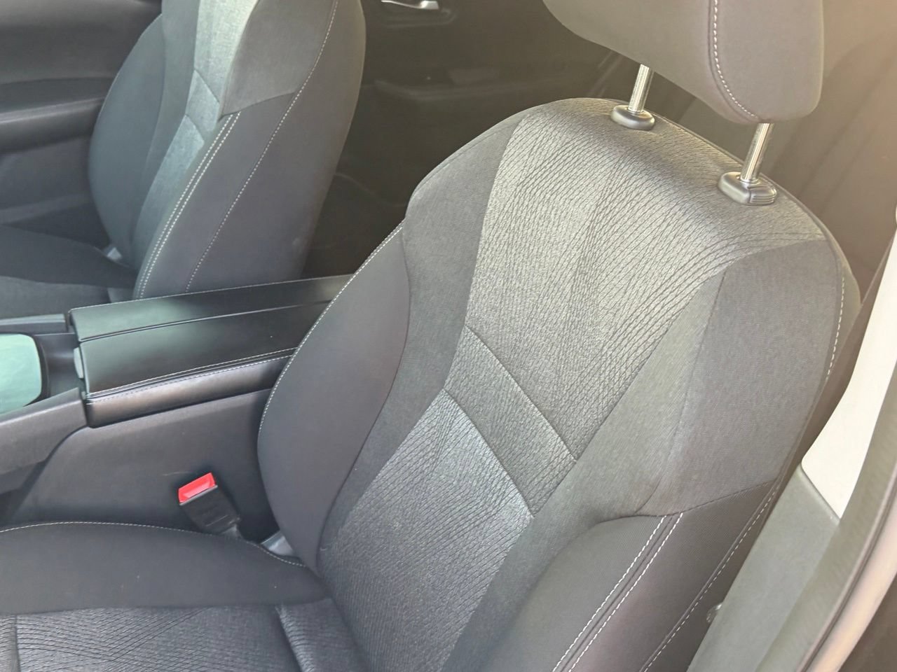 Certified 2024 Nissan Rogue SV FWD image 29