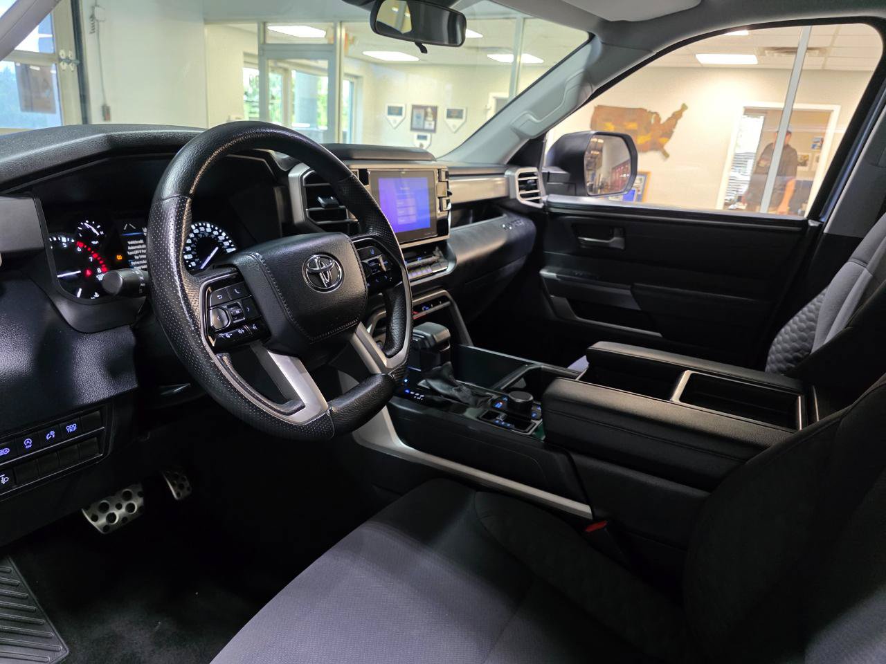 Used 2022 Toyota Tundra SR5 w/ TRD Off-Road Package AWD/4WD image 16