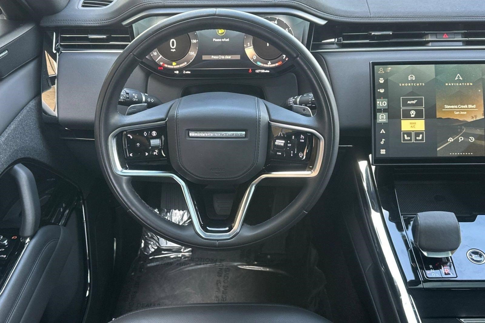 Used 2024 Land Rover Range Rover Sport SE AWD/4WD image 17
