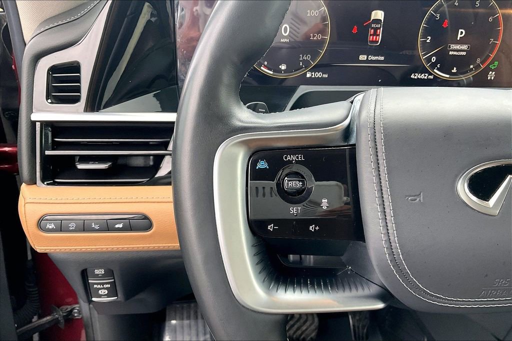 Used 2025 INFINITI QX80 Sensory AWD/4WD image 13