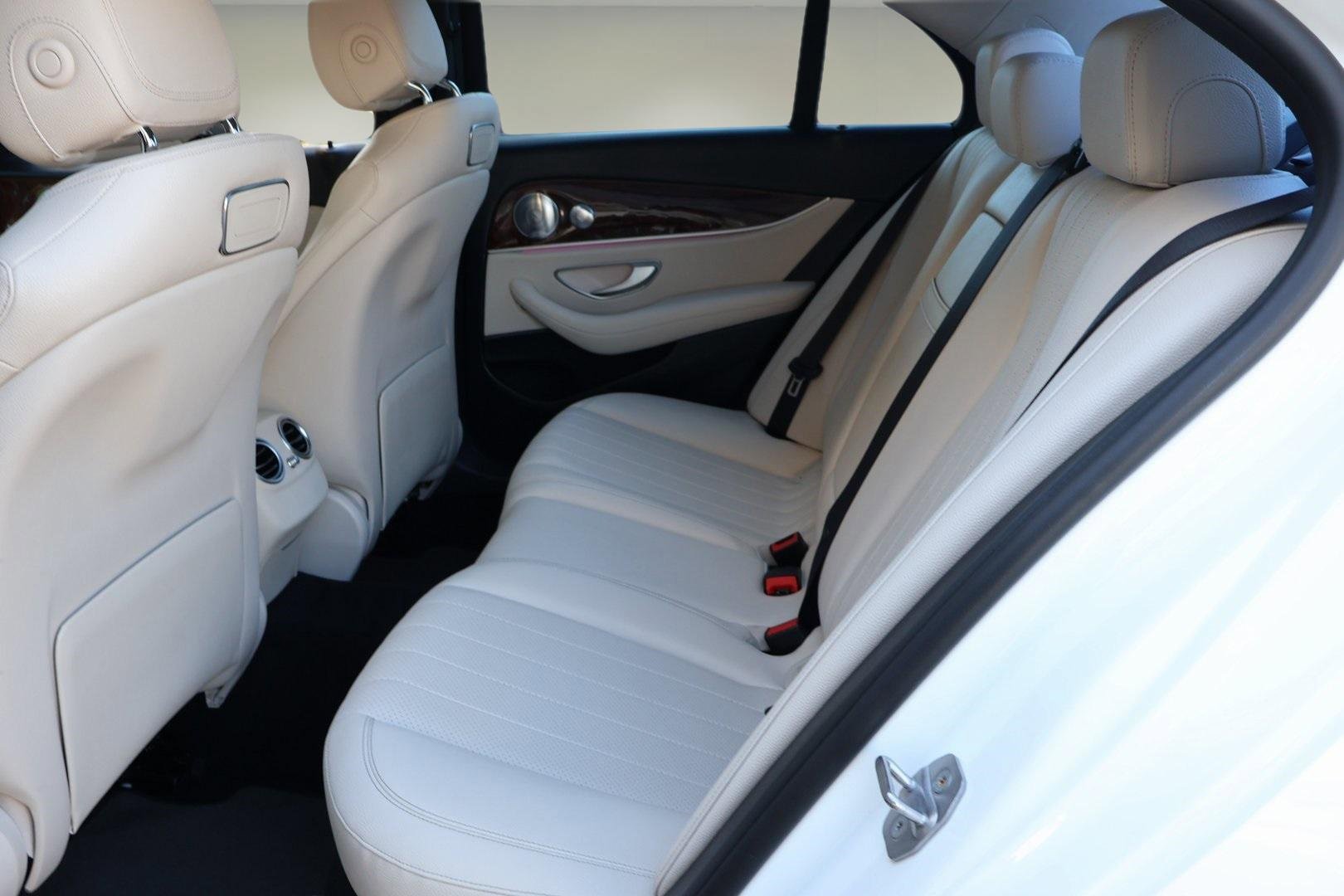 Used 2018 Mercedes-Benz E 300 image 14