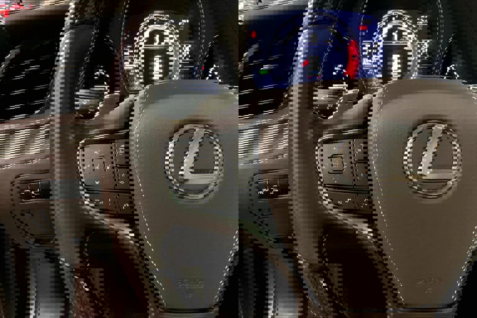 Used 2018 Lexus LS 500 AWD image 23