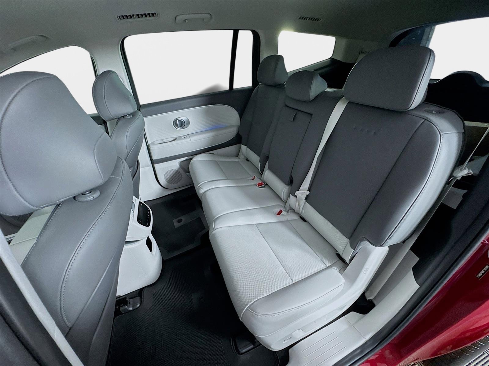 New 2026 Hyundai Ioniq 9 SEL image 22