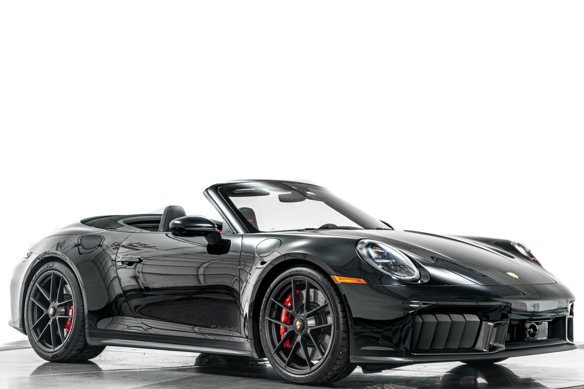 Used 2026 Porsche 911 GTS image 32
