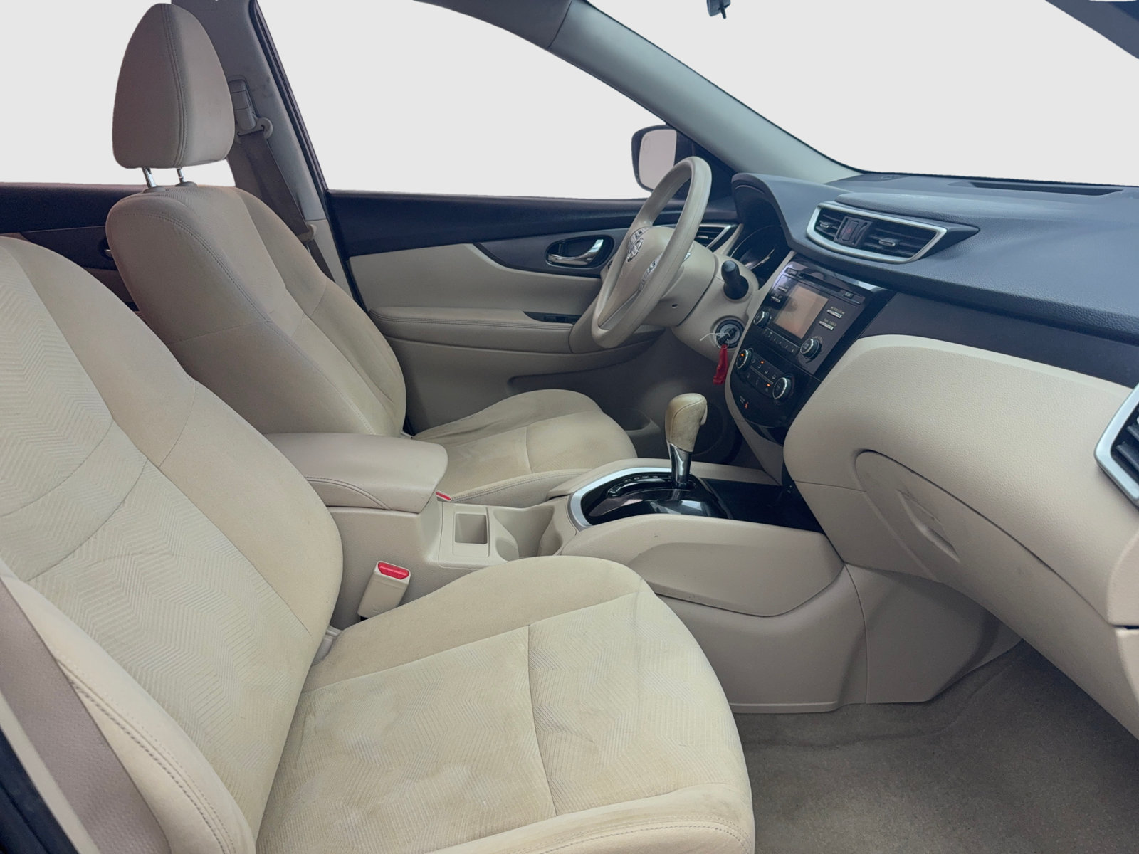 Used 2015 Nissan Rogue S FWD image 38