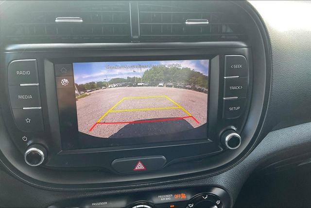 Used 2024 Kia Soul LX w/ Option Group 015 FWD image 14