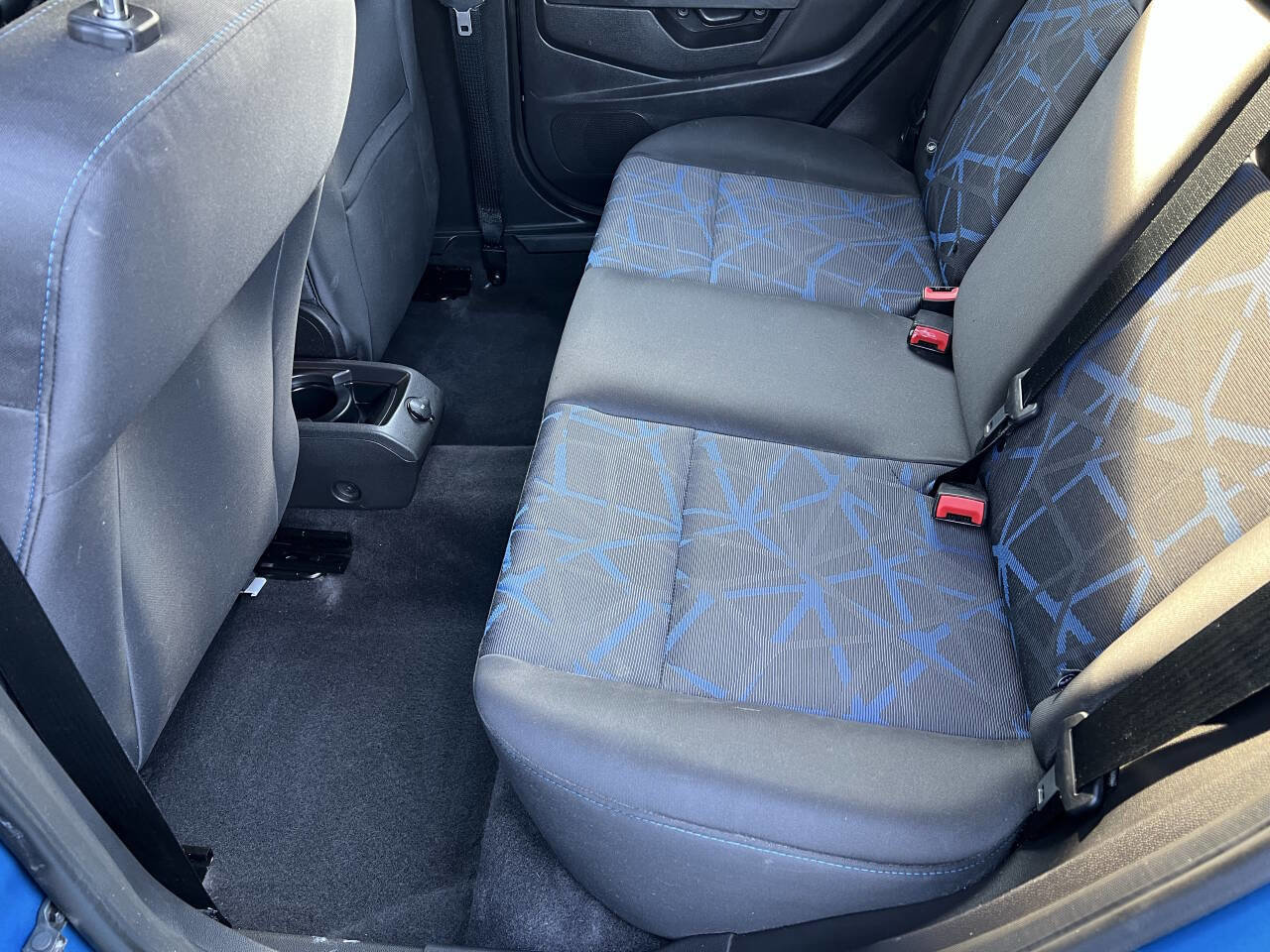 Used 2012 Ford Fiesta SE image 11