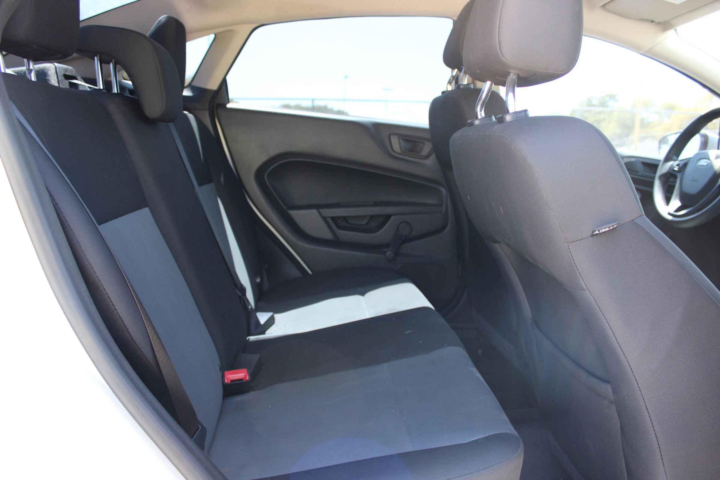 Used 2019 Ford Fiesta S image 18